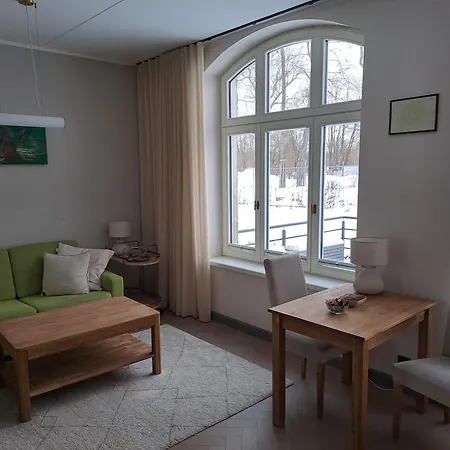 Signe Apartment *